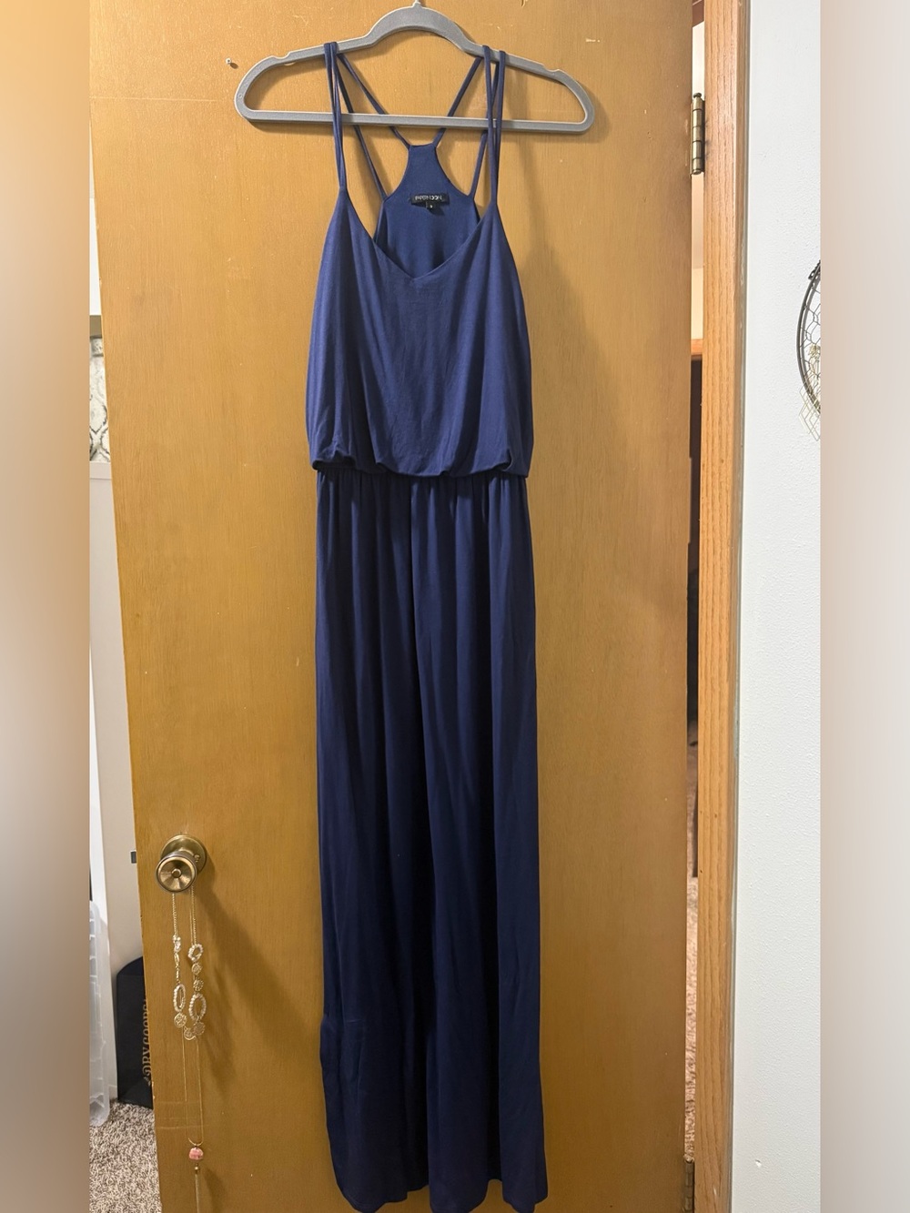 Navy Blue Strappy Maxi stress